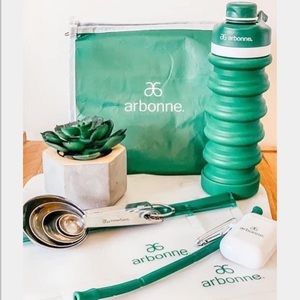Arbonne Good to Be Green Kit Scoops Water Bottle